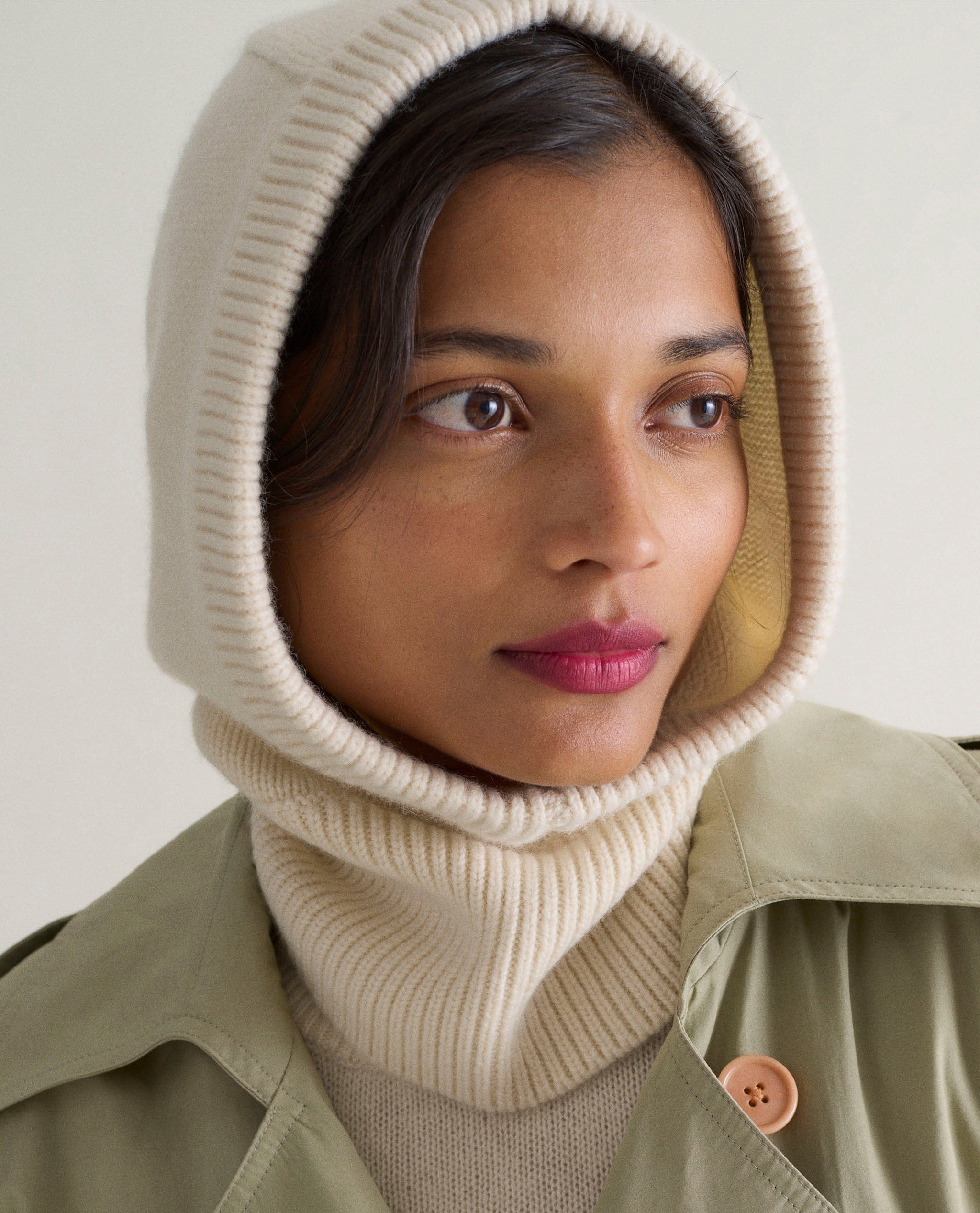 Women's Cashmere Merino Knitted Hood - Chocolate