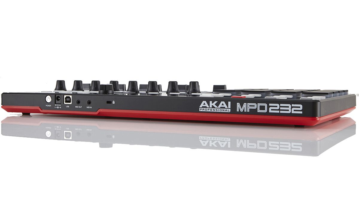 Akai MPD 232