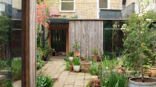 garden flat extension