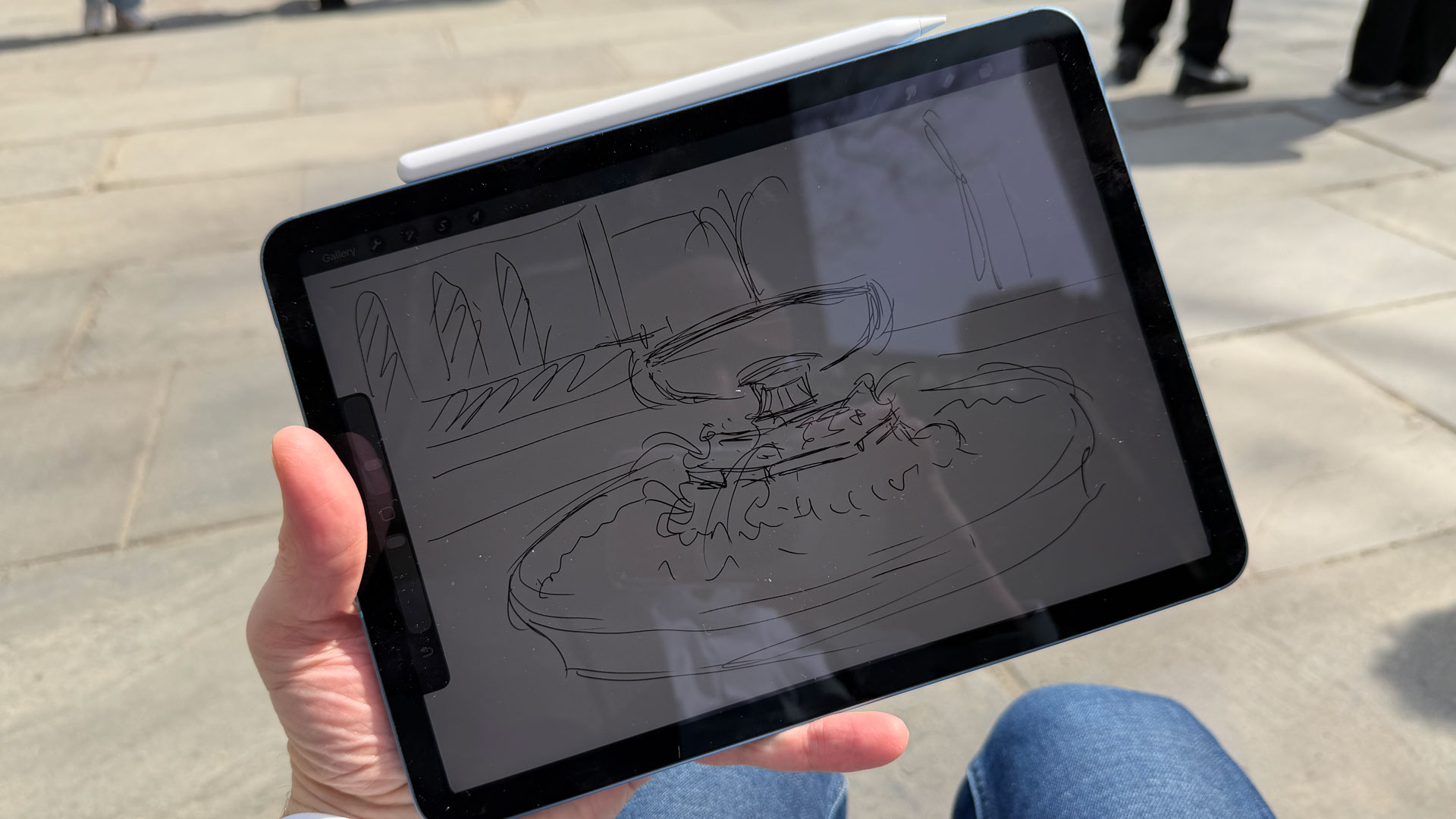 Drawing on iPad Air and Amazon Kindle Scribe Colorsoft
