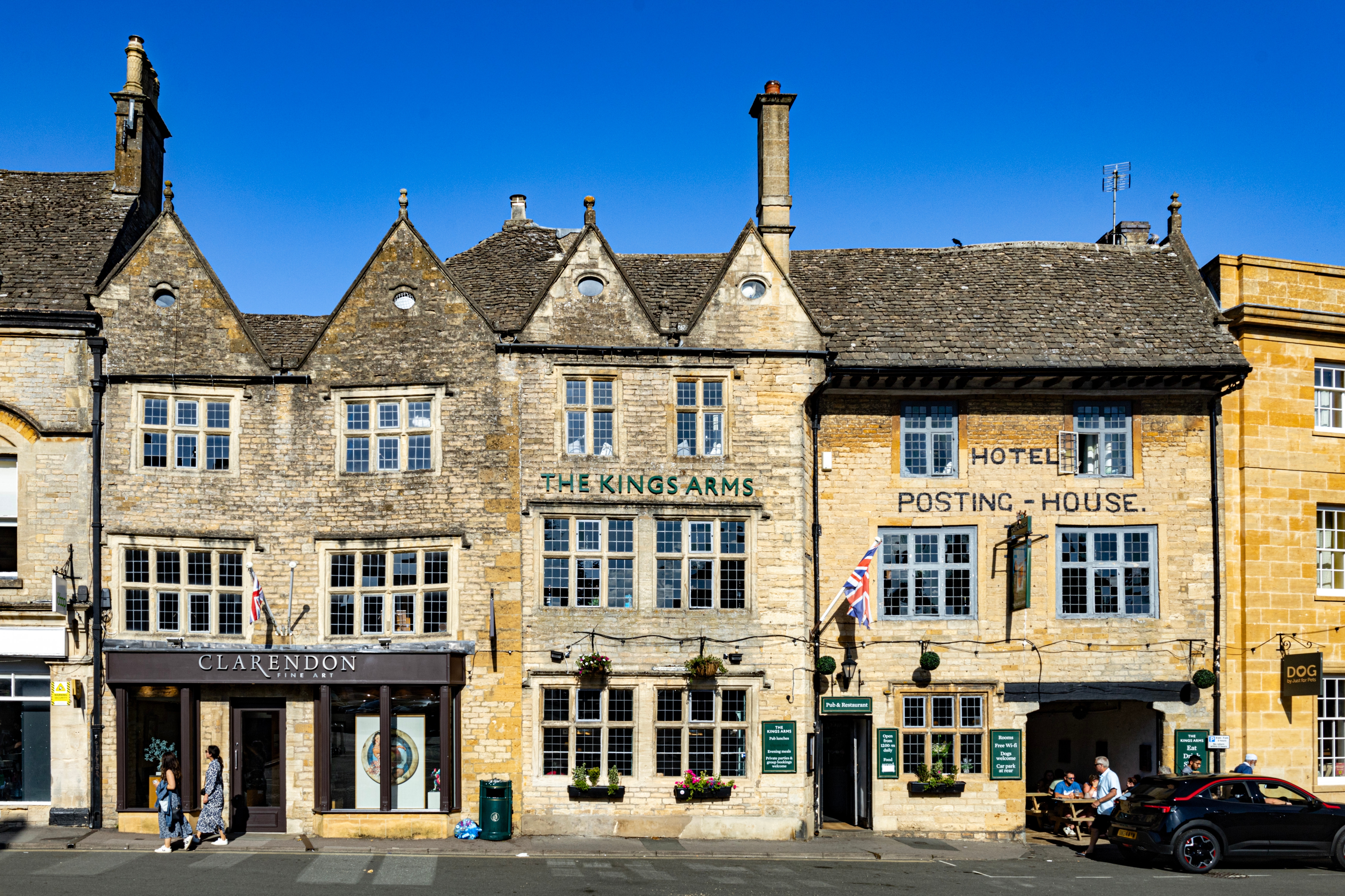 Stow-on-the-Wold square images