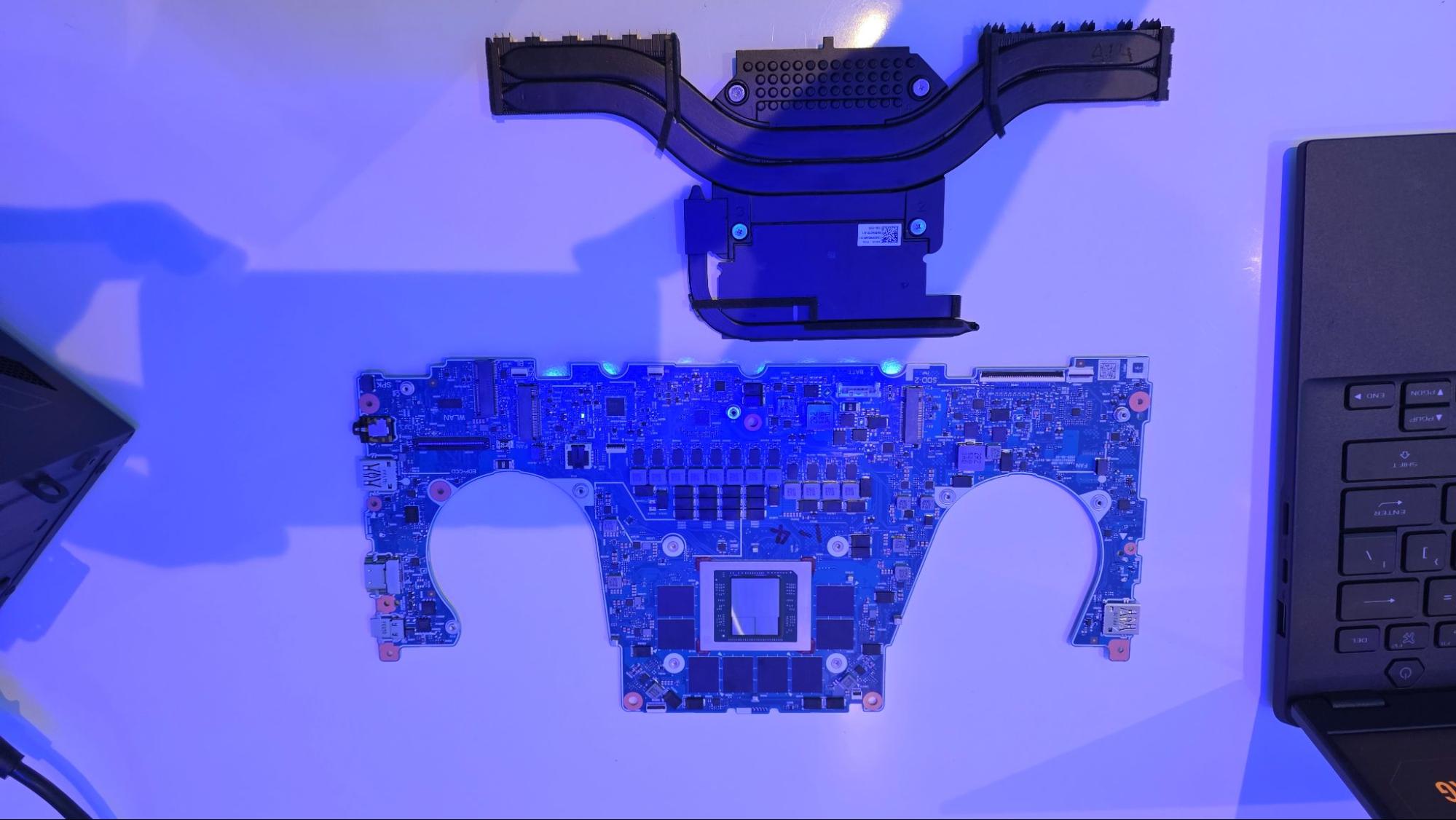 Asus TUF Gaming A14 Strix Halo