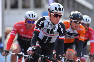 Teunissen breaks collarbone in Tour de Pologne crash