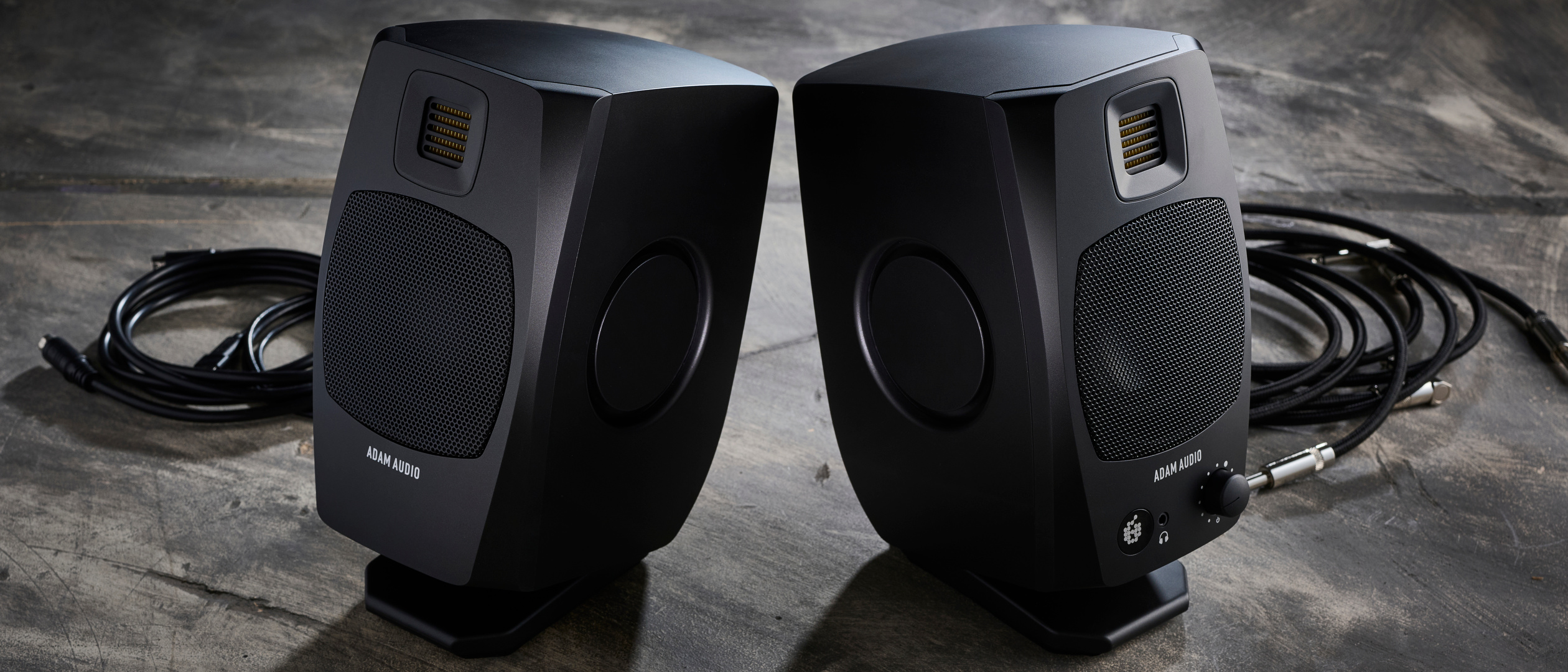 Adam Audio D3V