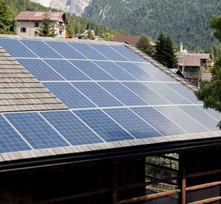 Alpine Barn solar panels