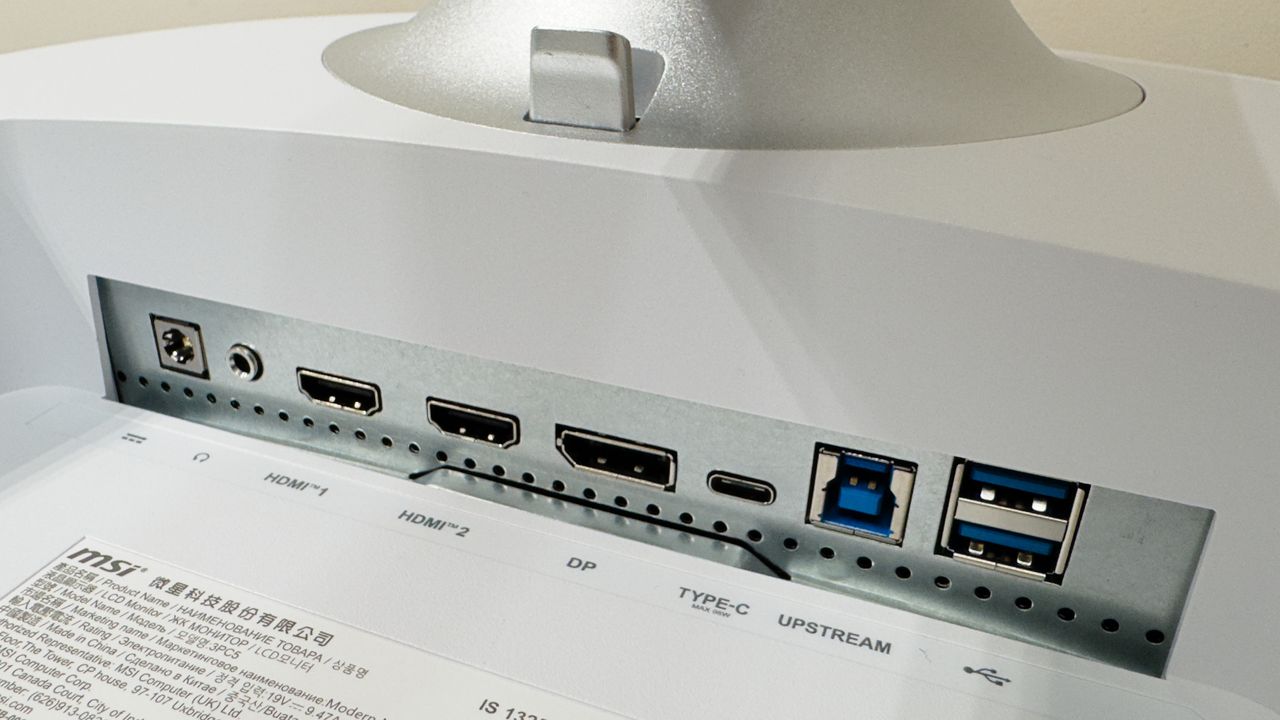 The MSI Modern MD342 on a desk