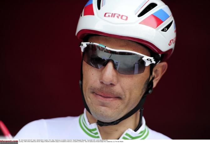 Catalunya leader Joaquim Rodriguez (Katusha) signs on for stage 6
