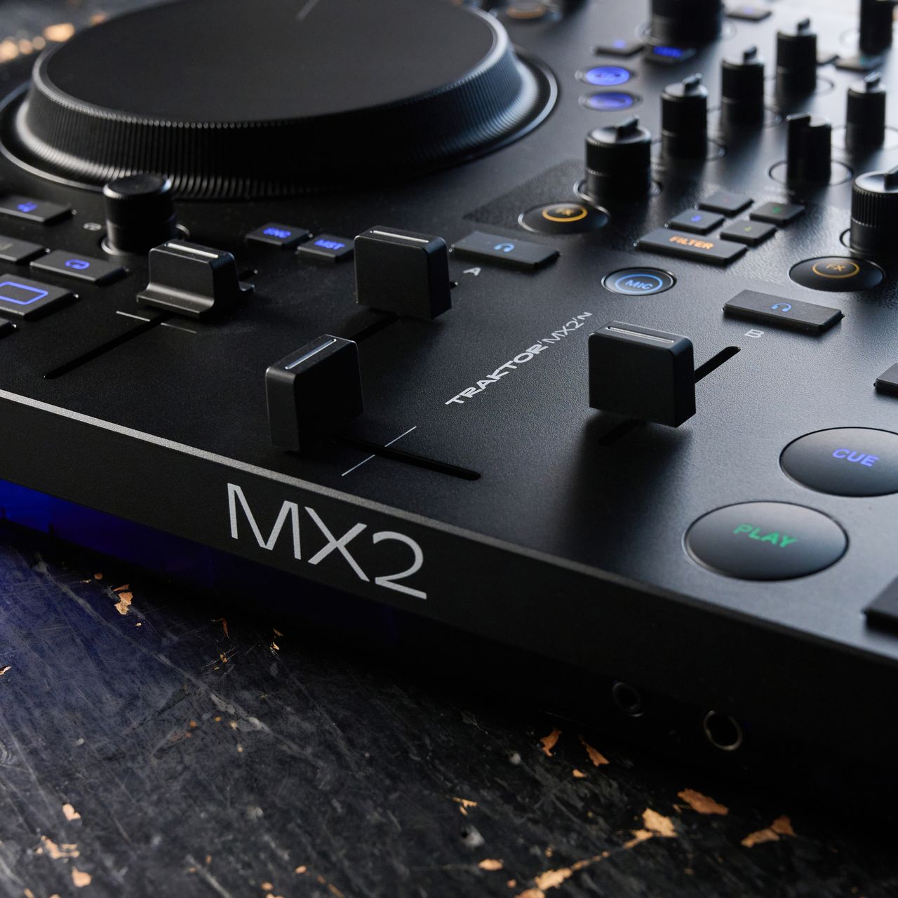 Traktor MX2