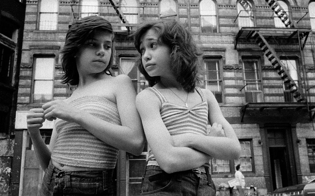 © Susan Meiselas, Dee and Lisa on Mott Street, Little Italy, New York 1976