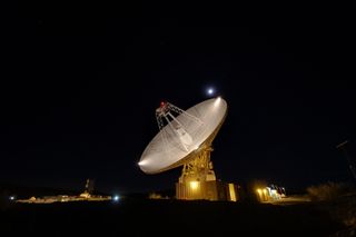 radio telescope