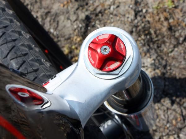 Rebound is adjusted up top but down below is a threshold adjuster for the auto-lockout.