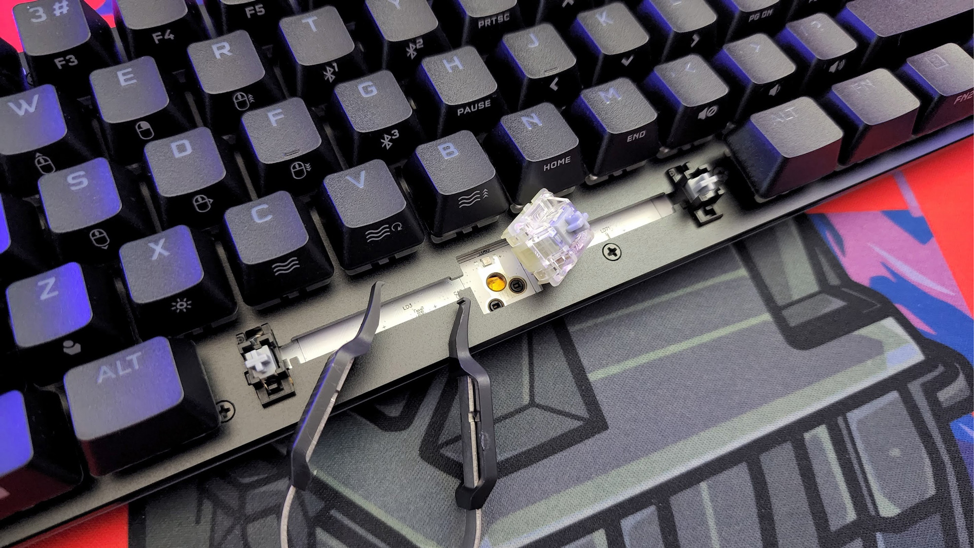 Corsair K70 Pro Mini Wireless