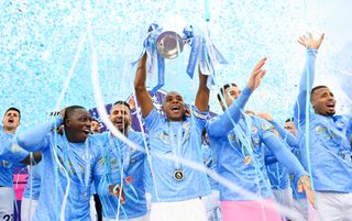 Manchester City 2020/21 Premier League trophy lift