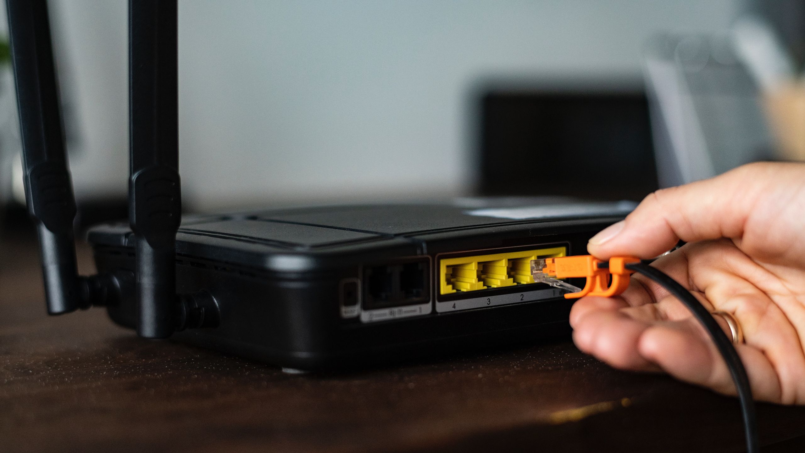 Your wireless router could be hacked if you have this vulnerability ...
