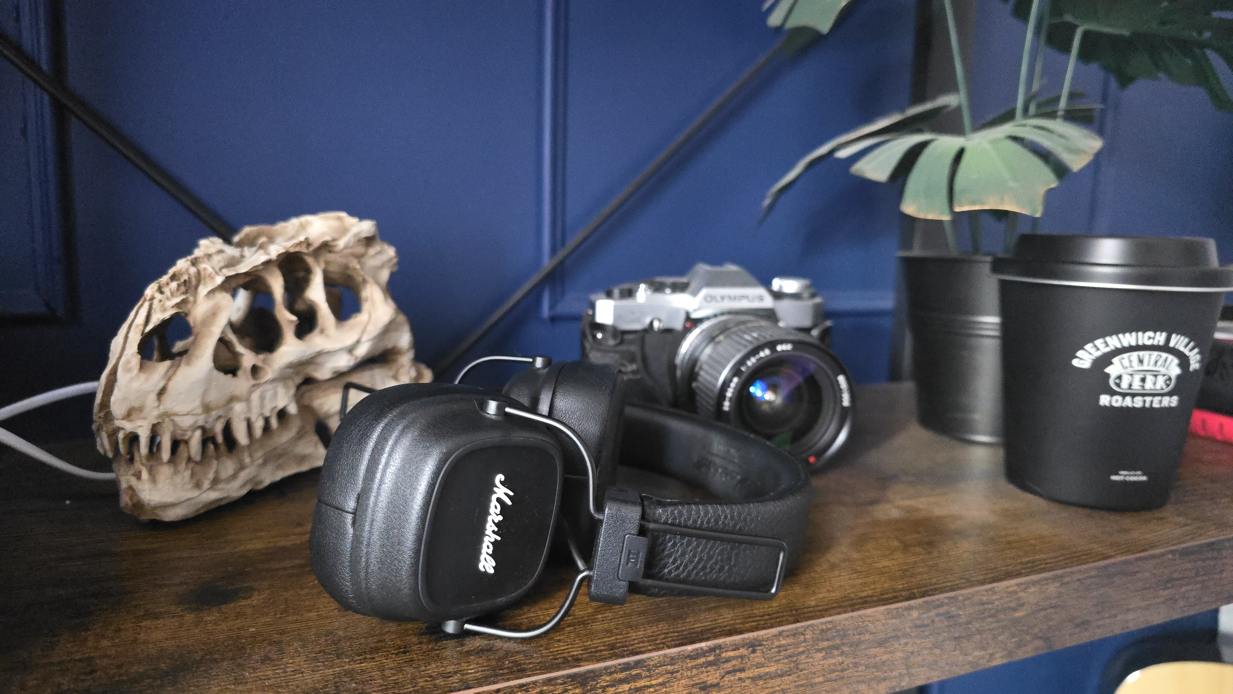 Marshall Major IV headphone deal