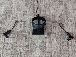 Oculus Rift S On Carpet