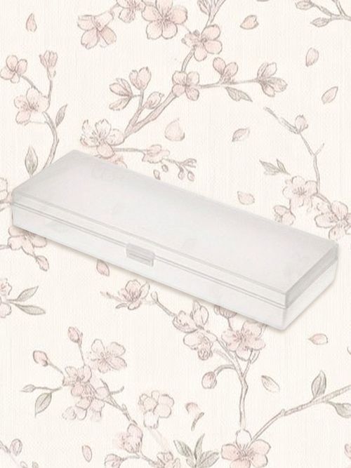 Moma Pen Case