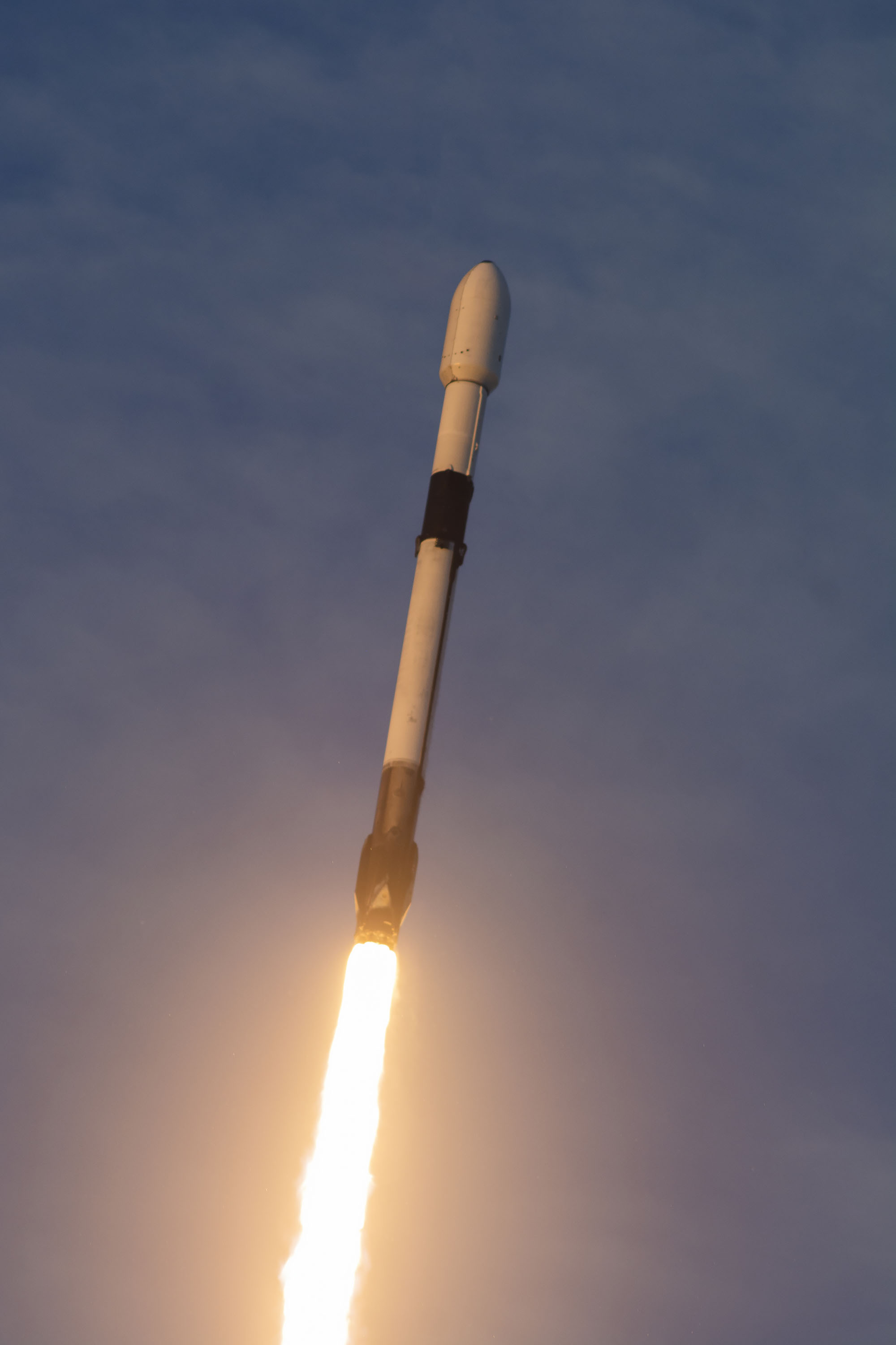 Cohete SpaceX Falcon 9 lanzado 21 Starlink 