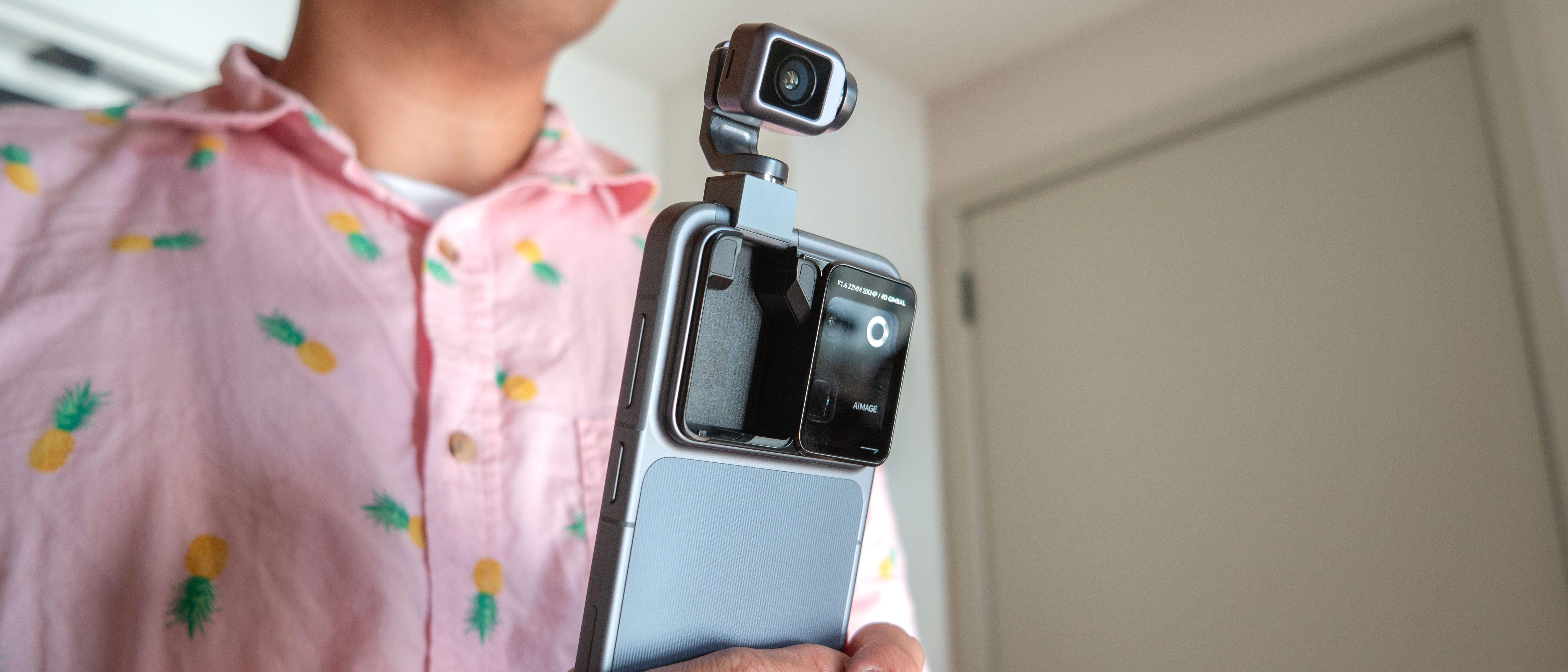 Honor Robot Phone hands-on.