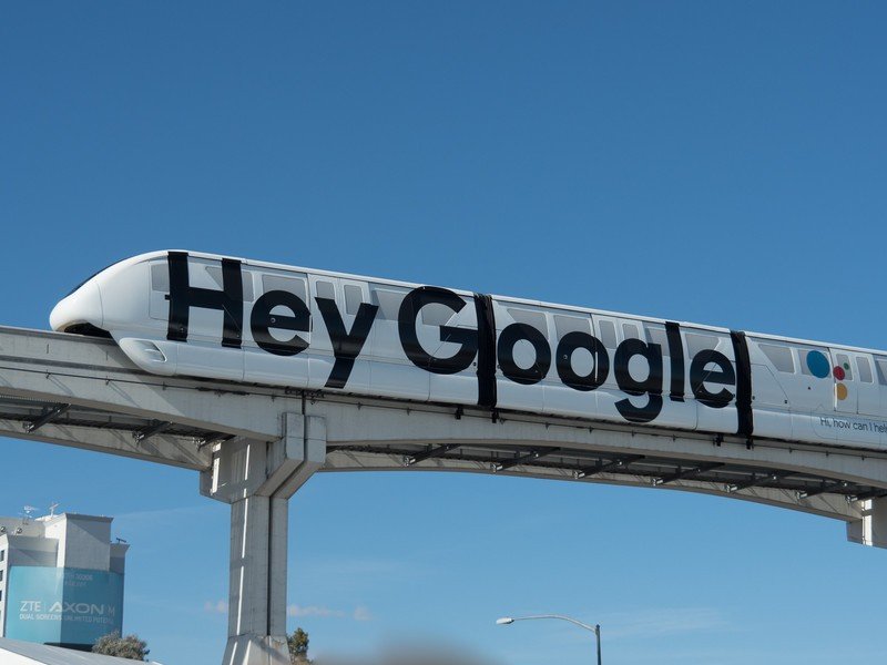 Logotipo de Hola Google en CES 2018