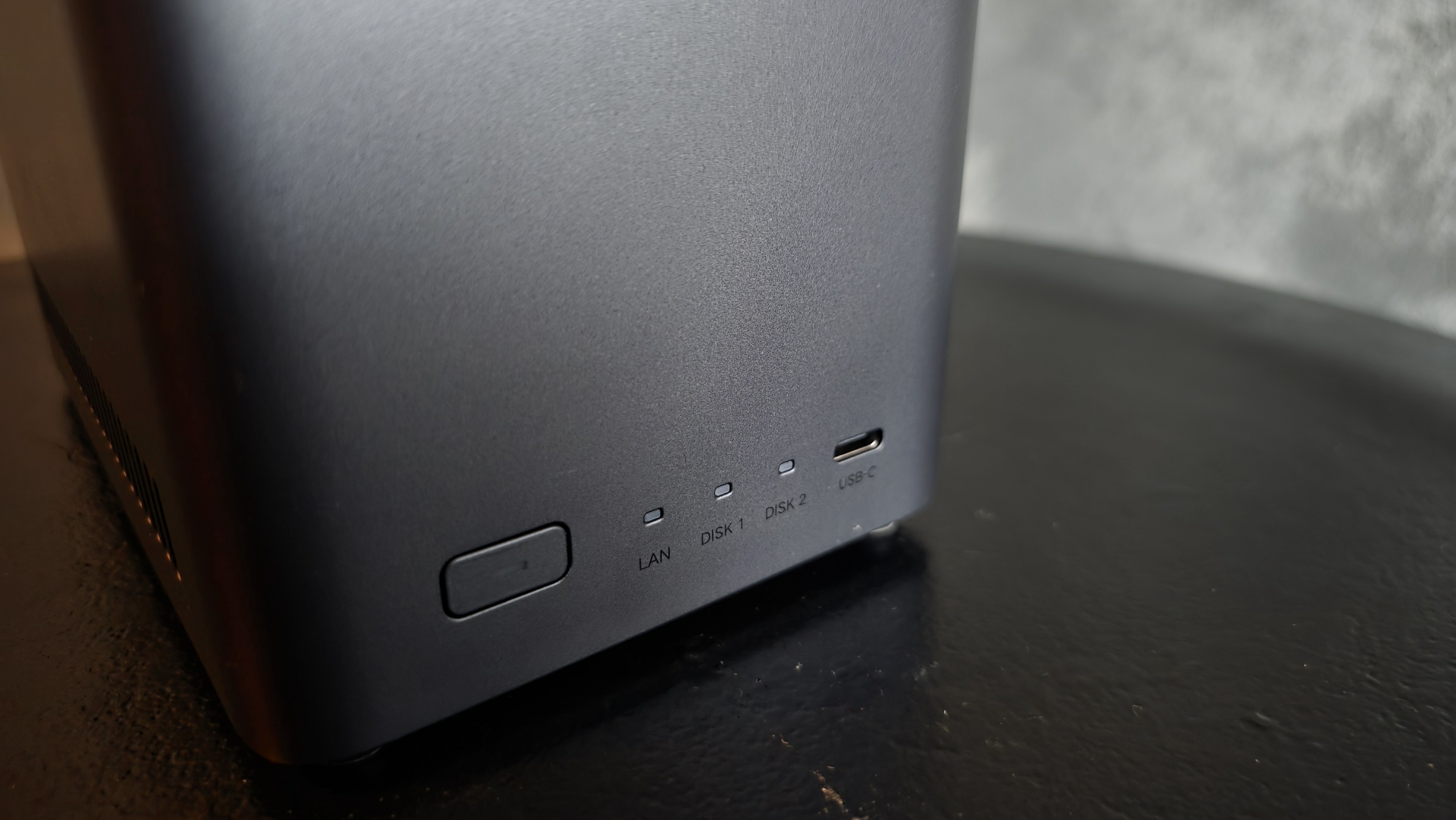 UGREEN NASync DH2300