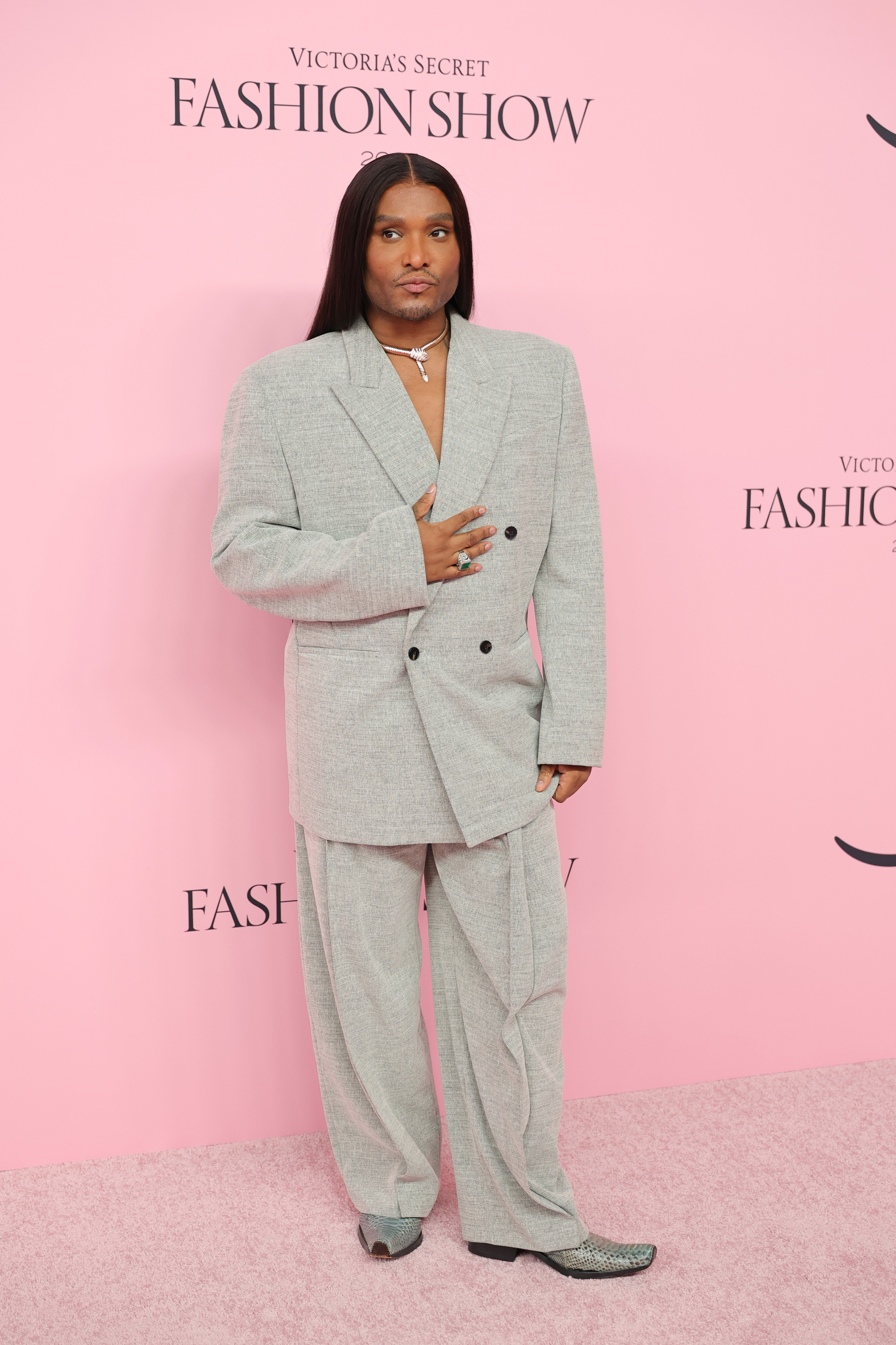 Law Roach at the victoria&#039;s secret fashion show