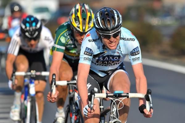 Nick Nuyens powers the break ahead of Frederic Amorison and Geraint Thomas.