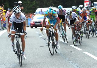 Andy Schleck attacks, Tour de France 2010, stage 8
