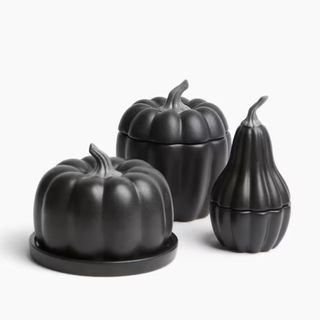 Three ceramic black pumpkins from H&M Home