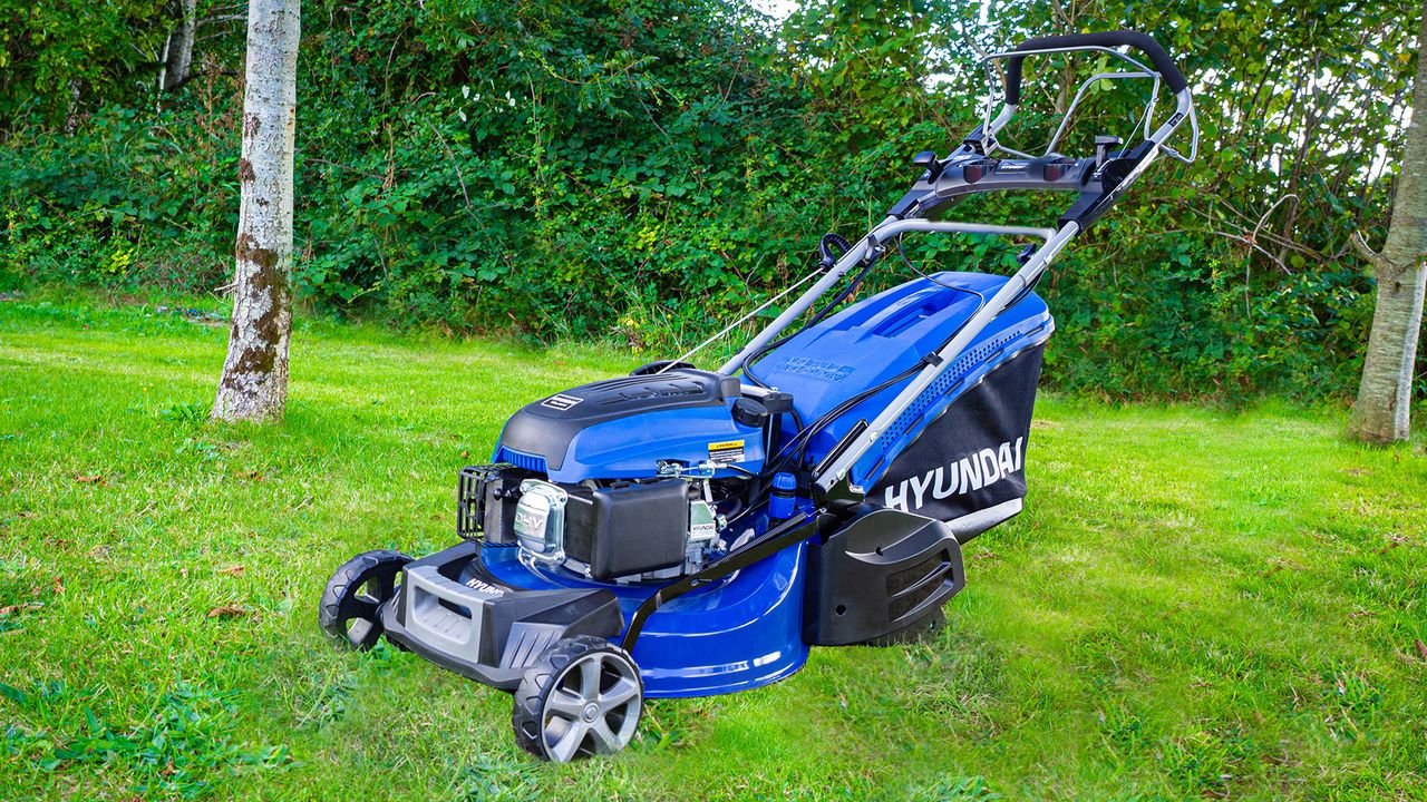 Hyundai HYM480SPER lawn mower