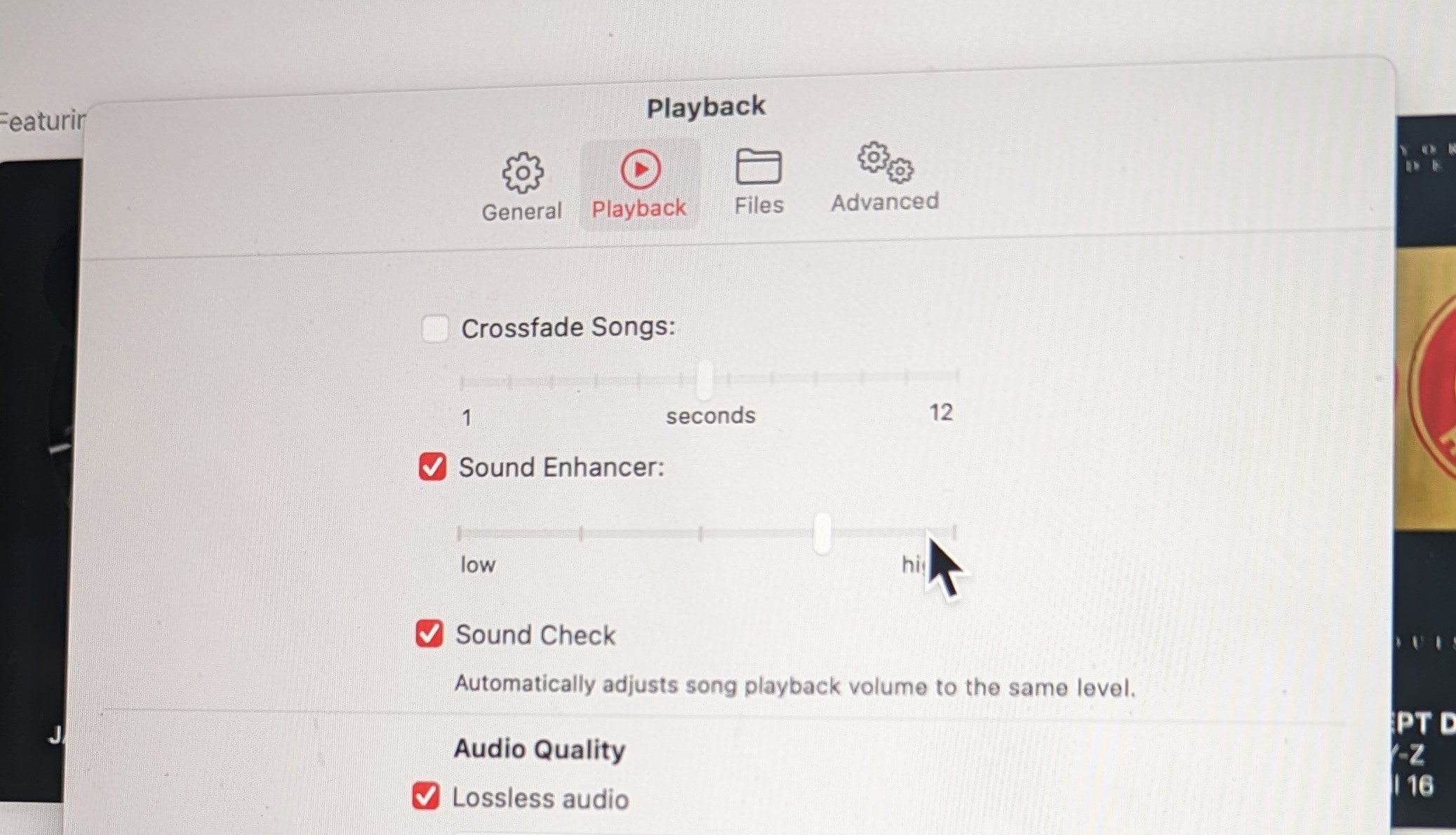 Demostración de la función Sound Enhancer en Apple Music