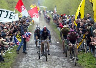 Museeuw wins Paris-Roubaix
