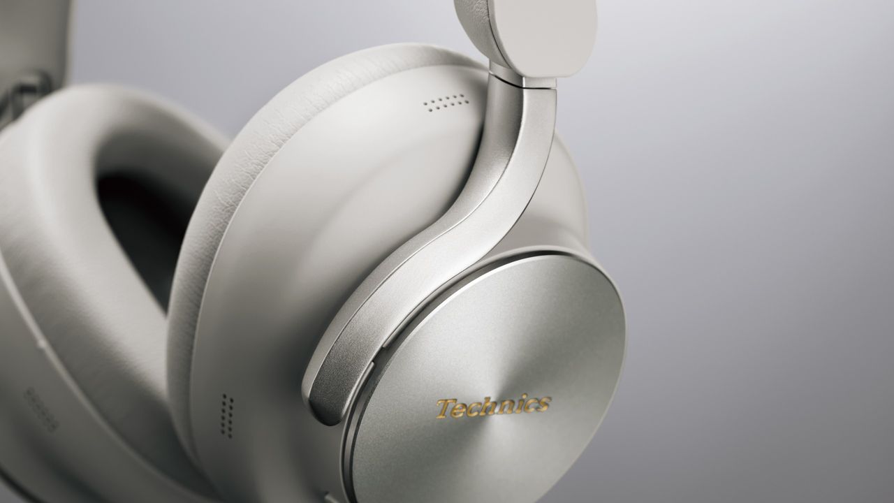 Technics EAH-A1000
