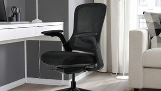 Centerhalv Office Chair