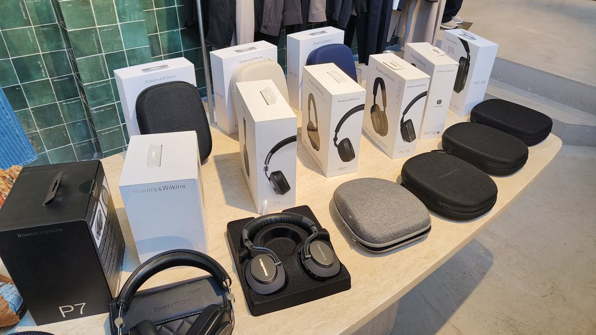 De designevolutie van de headphones van Bowers &amp; Wilkins