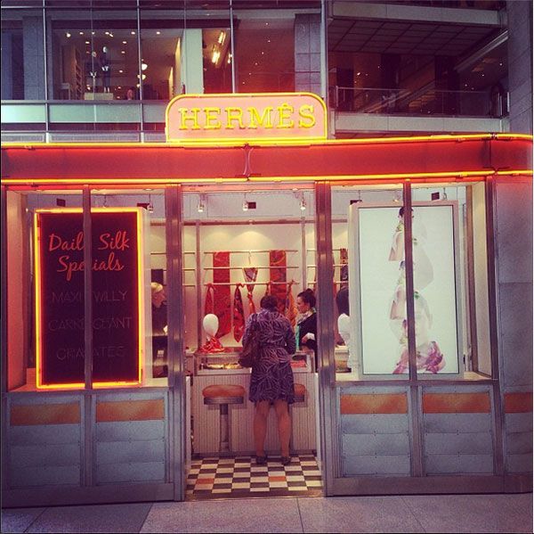 Hermes Opens Silk Bar Pop-Up Diner in NYC - Hermes News