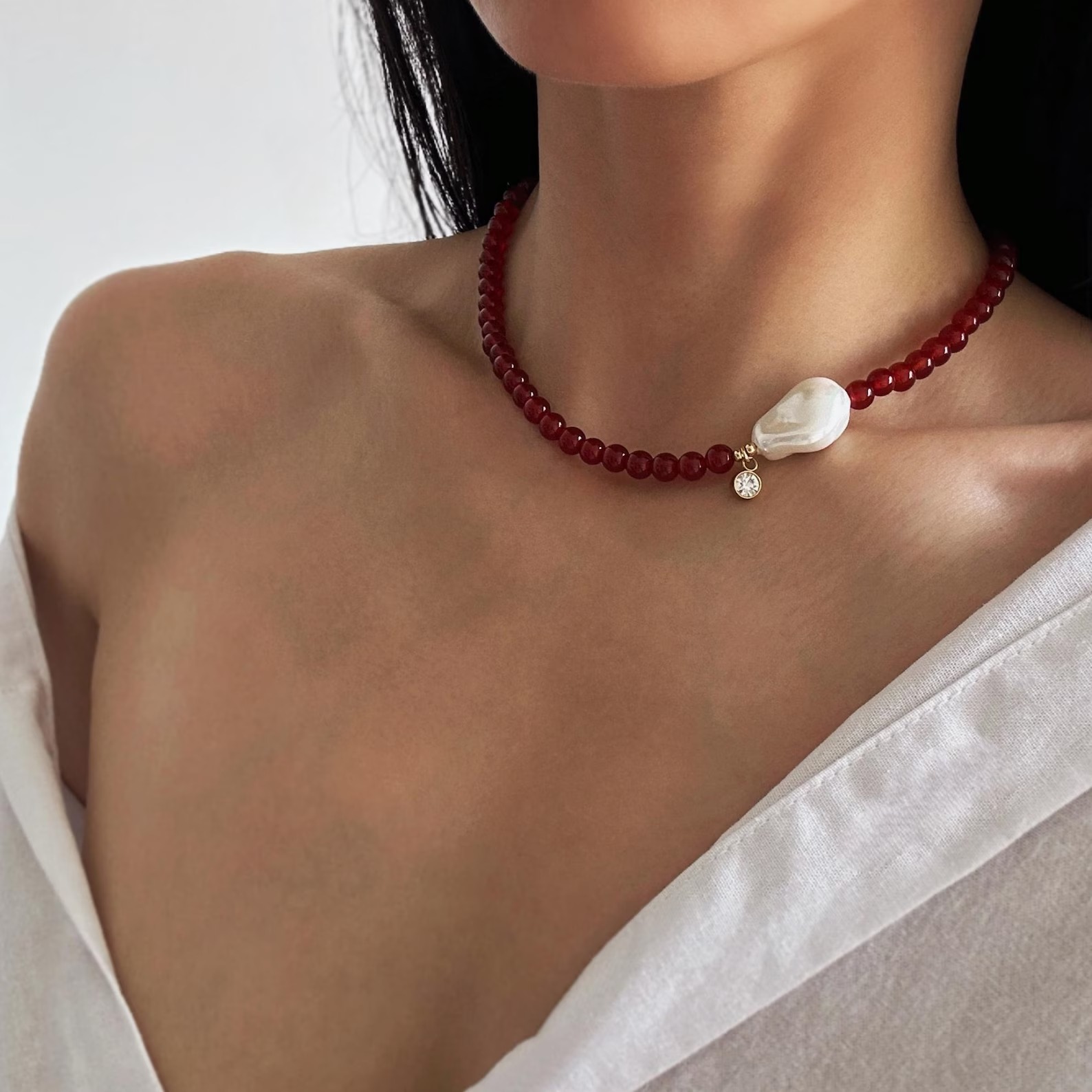 EPISODE33, Dainty Red Carnelian Necklace With Large Baroque Pearl Charm