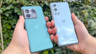 The OnePlus 10 Pro (left) and the OnePlus 9 Pro from the back