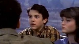 Fred Savage on a bus with his friends in The Wonder Years