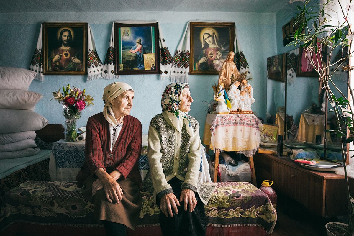 Two Sisters in the Living Room of Nastia, by Ruslan Hrushchak