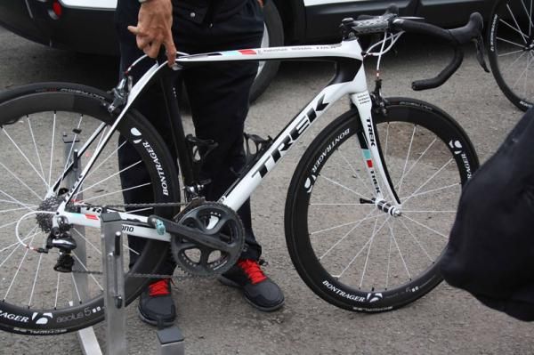 The IsoSpeed system allows greater flex than the Madone.