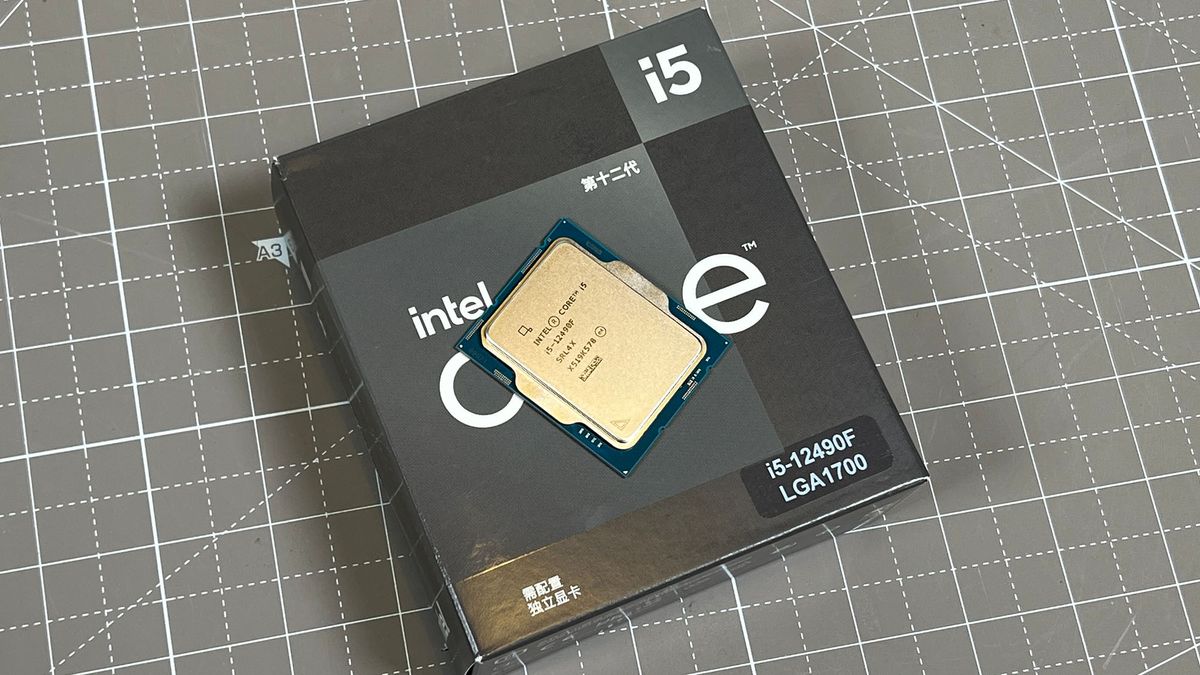 An Intel Core i5-12490F sitting on its retail packaging