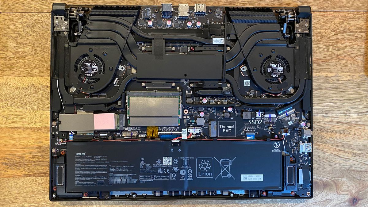 Asus Rog Zephyrus Duo 16 Review Dragon Range Meets Rtx 4090 Tom S Hardware