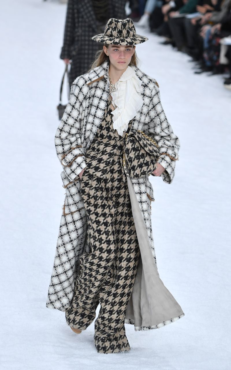 Chanel : Runway - Paris Fashion Week Womenswear Fall/Winter 2019/2020