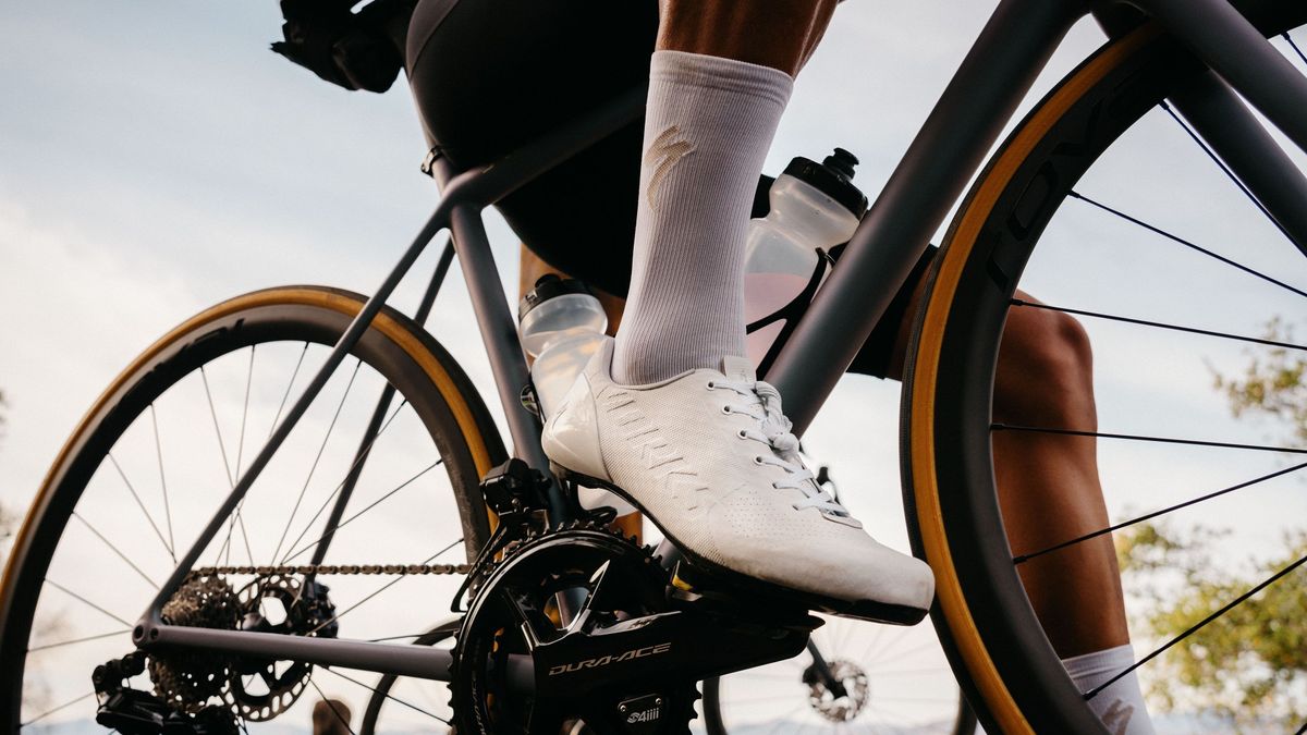 New Specialized S-Works 7 Lace shoe: classic style, lighter weight 