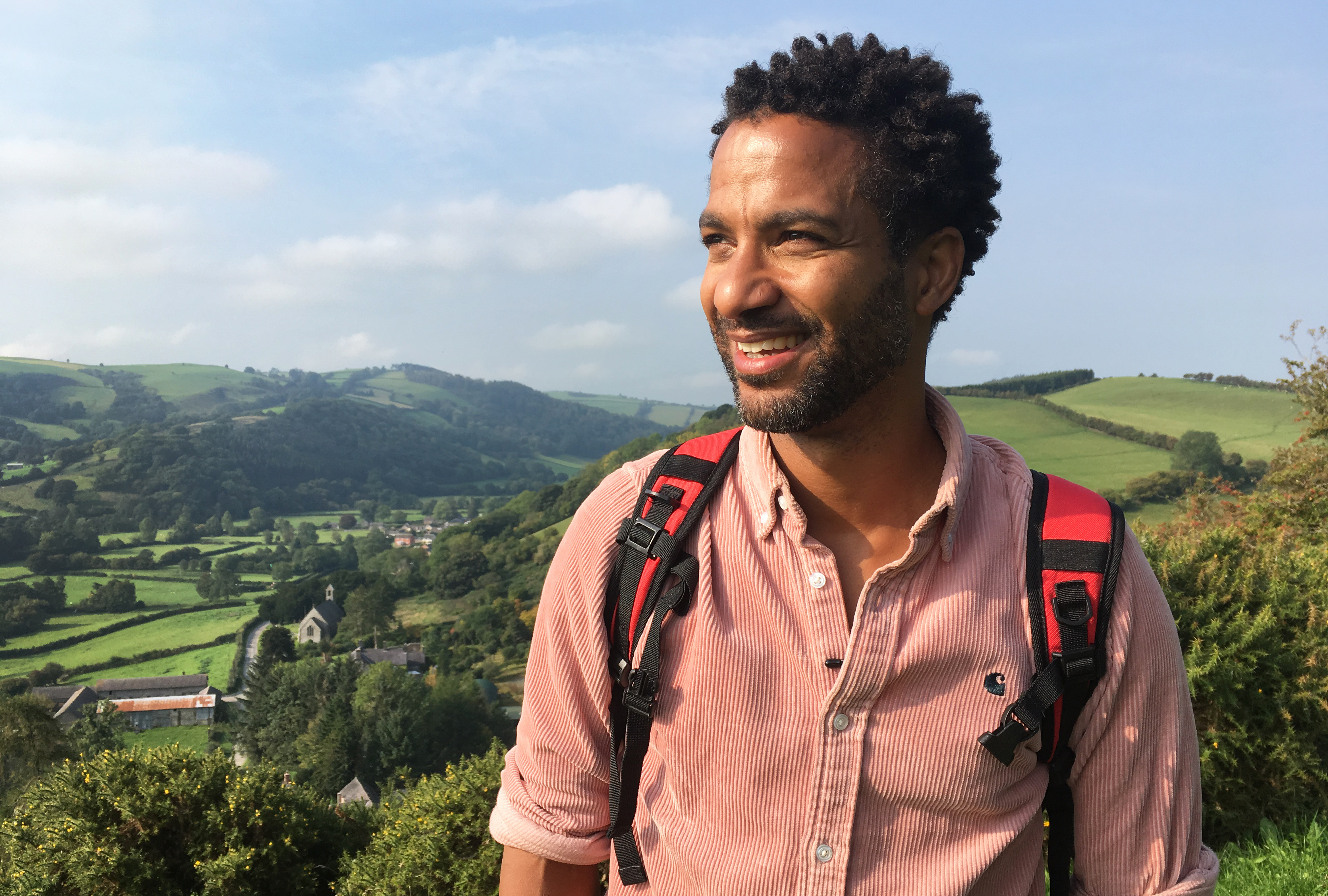 TV tonight Sean takes a hike along the border