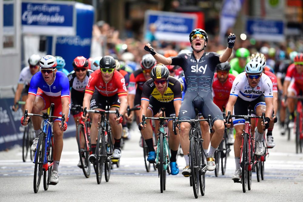 Elia Viviani sprints to victory at Cyclassics Hamburg 2017 | Cycling Weekly