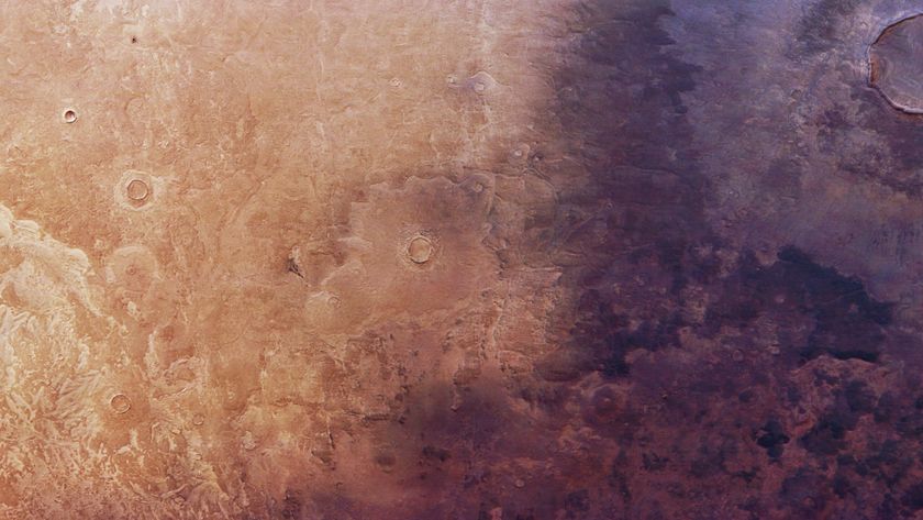 The wide strip of land in Utopia Planitia imaged by Mars Express. The dark volcanic material is on the right, while grabens can be seen on the left.