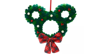 The Disney Store Christmas Wreath, one of the best Christmas wreaths 2021