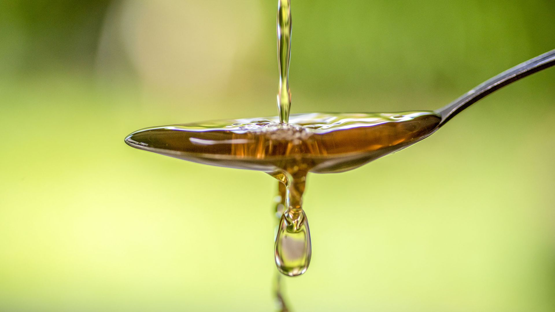 vinegar on a spoon